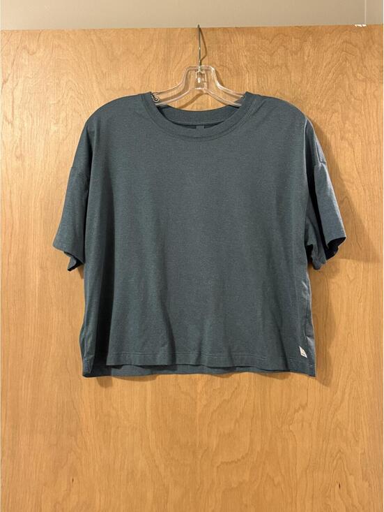 vuori Tops - Vuori Daydream Crew Short Sleeve Top | Size M | Ink/Slate Blue Heather